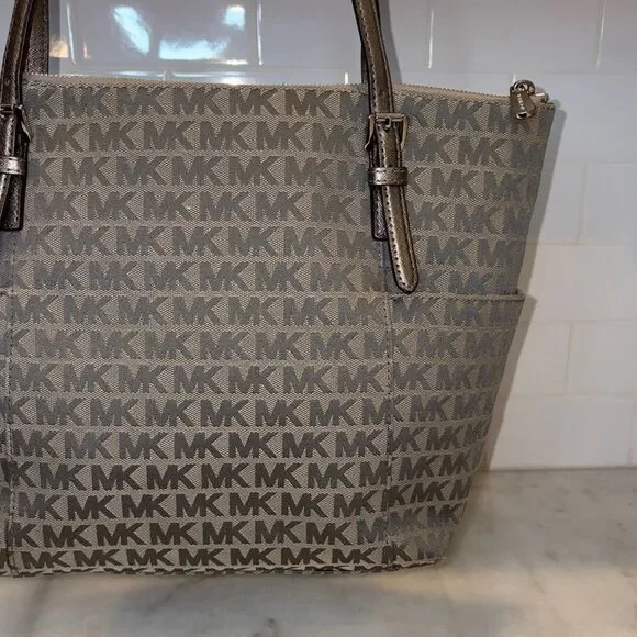 Michael Kors Bag Purse Handbag Pocketbook Charlotte Signature Jet Set Tote Bag